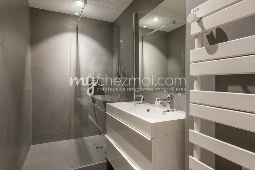Salle de bains niveau 2